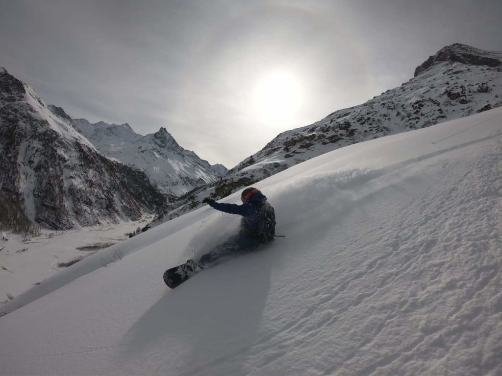 Atelier et vente de snowboards